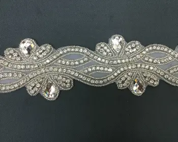 10Yards Vintage sewing on rhinestone applique for bridal belts cheap rhinestone DIY accessories for wedding dress
10Yards Vintage sewing on rhinestone applique for bridal belts cheap rhinestone DIY accessories for wedding dress