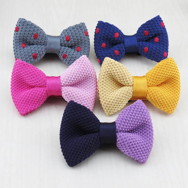 New Children's knitted bowtie Many double color stitching and dot pattern design hot mom tide treasure necessary
New Children's knitted bowtie Many double color stitching and dot pattern design hot mom tide treasure necessary