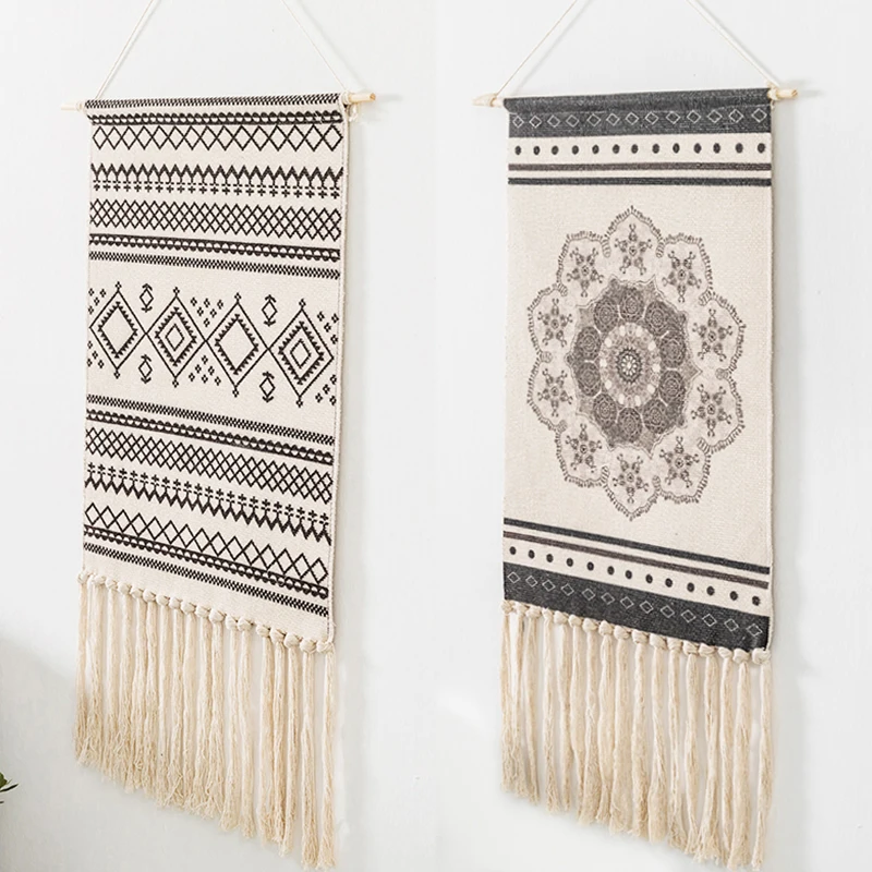 Nordic fabric tapestry decorative wall paintings tassels hand-woven tapestry bedroom living room background wall hanging
Nordic fabric tapestry decorative wall paintings tassels hand-woven tapestry bedroom living room background wall hanging