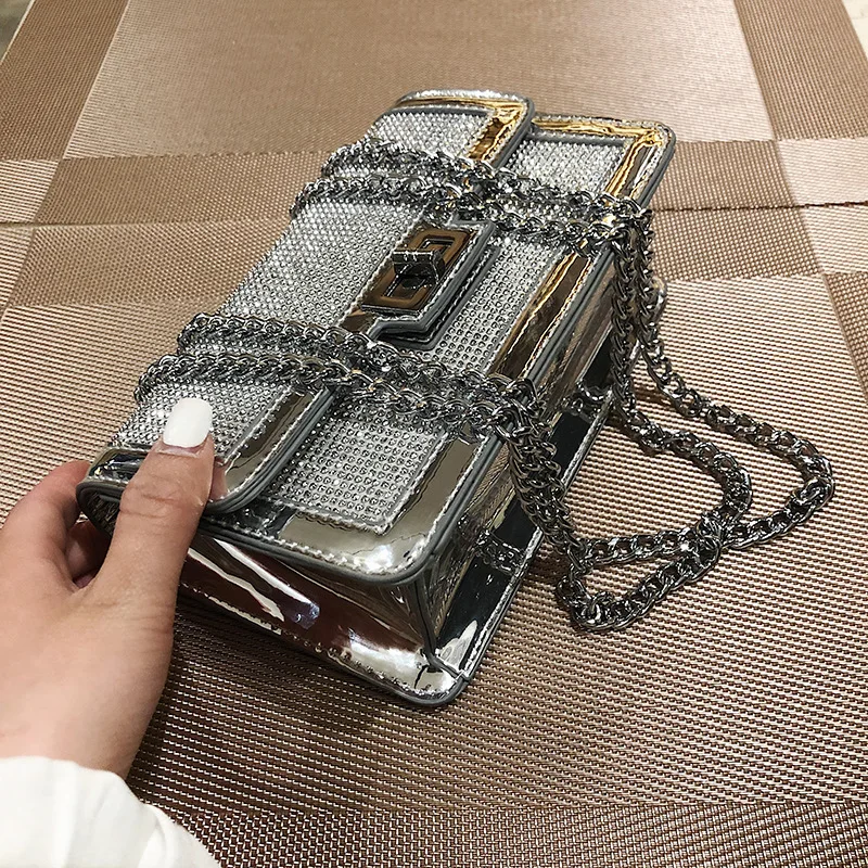 Women Patent Leather Messenger Bag 2019 New Fashion Chain Luxury Diamond Crossbody Bag Sequin Jelly Shoulder Small Square Bag
Women Patent Leather Messenger Bag 2019 New Fashion Chain Luxury Diamond Crossbody Bag Sequin Jelly Shoulder Small Square Bag
