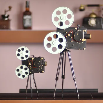 American retro movie projector ornaments antique handicraft bar decor decoration studio props
American retro movie projector ornaments antique handicraft bar decor decoration studio props
