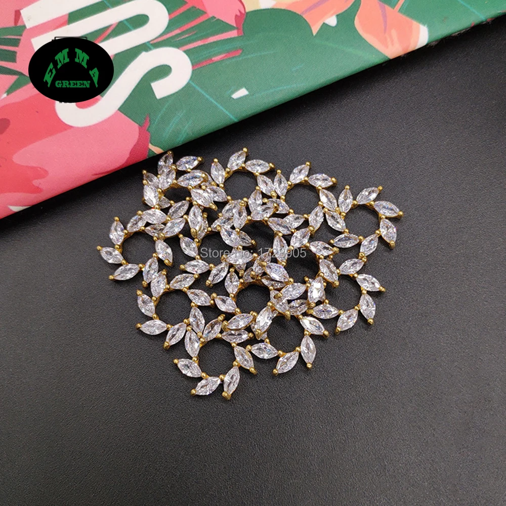 Zircon Flower Ring Charms Pendant 100pcs Zircons Crystal Gold Charm for DIY Findings Earrings Zircons Accessories Embellishments
Zircon Flower Ring Charms Pendant 100pcs Zircons Crystal Gold Charm for DIY Findings Earrings Zircons Accessories Embellishments
