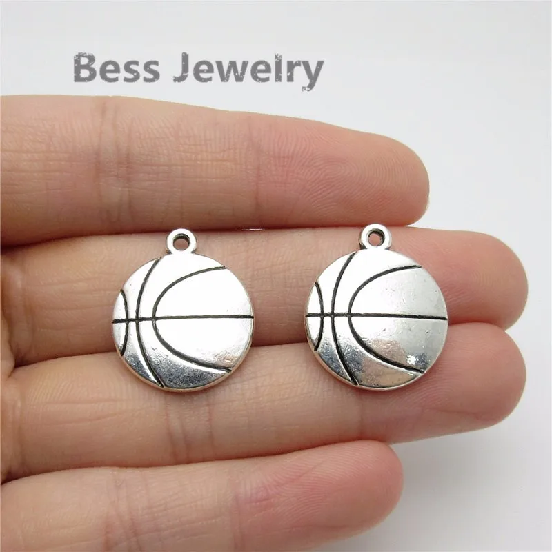 15pcs(22*19mm) Antique Silver basketball Charm fit for pandora style Bracelets Necklace Pendant DIY Metal Jewelry Making
15pcs(22*19mm) Antique Silver basketball Charm fit for pandora style Bracelets Necklace Pendant DIY Metal Jewelry Making