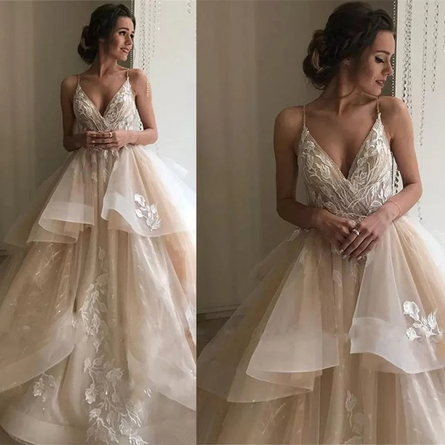 Different Sexy Applique TieElegant Sheer Wedding Dresses &Spaghetti-Strap Sleeveless Backless Floral Bridal Gowns Court Train
Different Sexy Applique TieElegant Sheer Wedding Dresses &Spaghetti-Strap Sleeveless Backless Floral Bridal Gowns Court Train