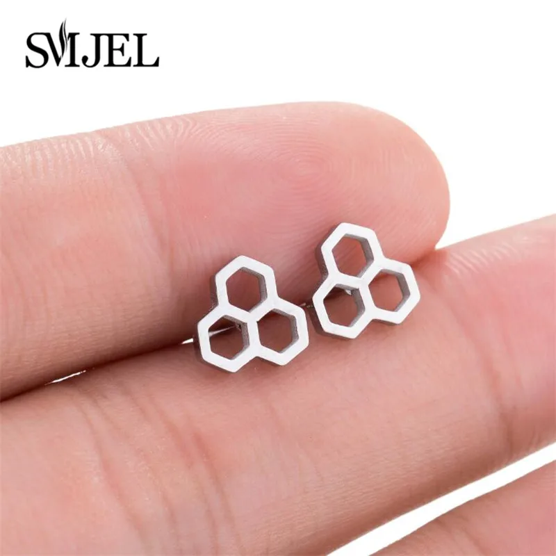 SMJEL Minimalist Bee Honeycomb Earrings Women Punk Cool Earring Studs Pendients Party Earring Men Gifts boucle d oreille
SMJEL Minimalist Bee Honeycomb Earrings Women Punk Cool Earring Studs Pendients Party Earring Men Gifts boucle d oreille