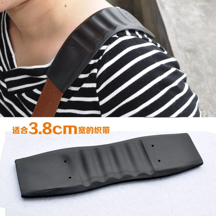 High Quality Anti Slip Black PU Shoulder Pads 2pcs For 38mm Webbing DIY Leather Craft Backpack Shoulder Bags Sewing Accessories
High Quality Anti Slip Black PU Shoulder Pads 2pcs For 38mm Webbing DIY Leather Craft Backpack Shoulder Bags Sewing Accessories