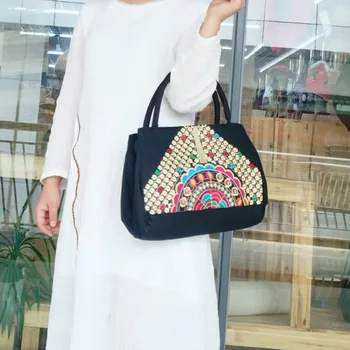 New Vintage Boho Hmong Beads Ethnic Embroidered black Bag Shoppers Bag Women's Shoulder Messenger Bag Sac Femme Bordado Bolsa
New Vintage Boho Hmong Beads Ethnic Embroidered black Bag Shoppers Bag Women's Shoulder Messenger Bag Sac Femme Bordado Bolsa