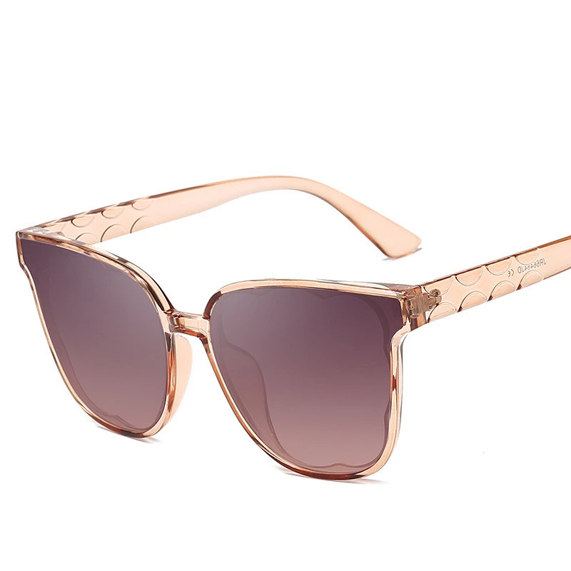 2019 Fashion Large Frame Sunglasses Women's Brand Design PC Frame Men's Retro Personality Pattern Mirror Legs UV400
2019 Fashion Large Frame Sunglasses Women's Brand Design PC Frame Men's Retro Personality Pattern Mirror Legs UV400