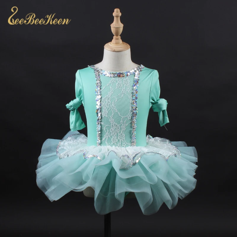 Ballet Tutu Dress For Girls Princess Dress Professional Ballet Dance Dress For Women long Sleeve Lace Stage Costume For Adult
Ballet Tutu Dress For Girls Princess Dress Professional Ballet Dance Dress For Women long Sleeve Lace Stage Costume For Adult