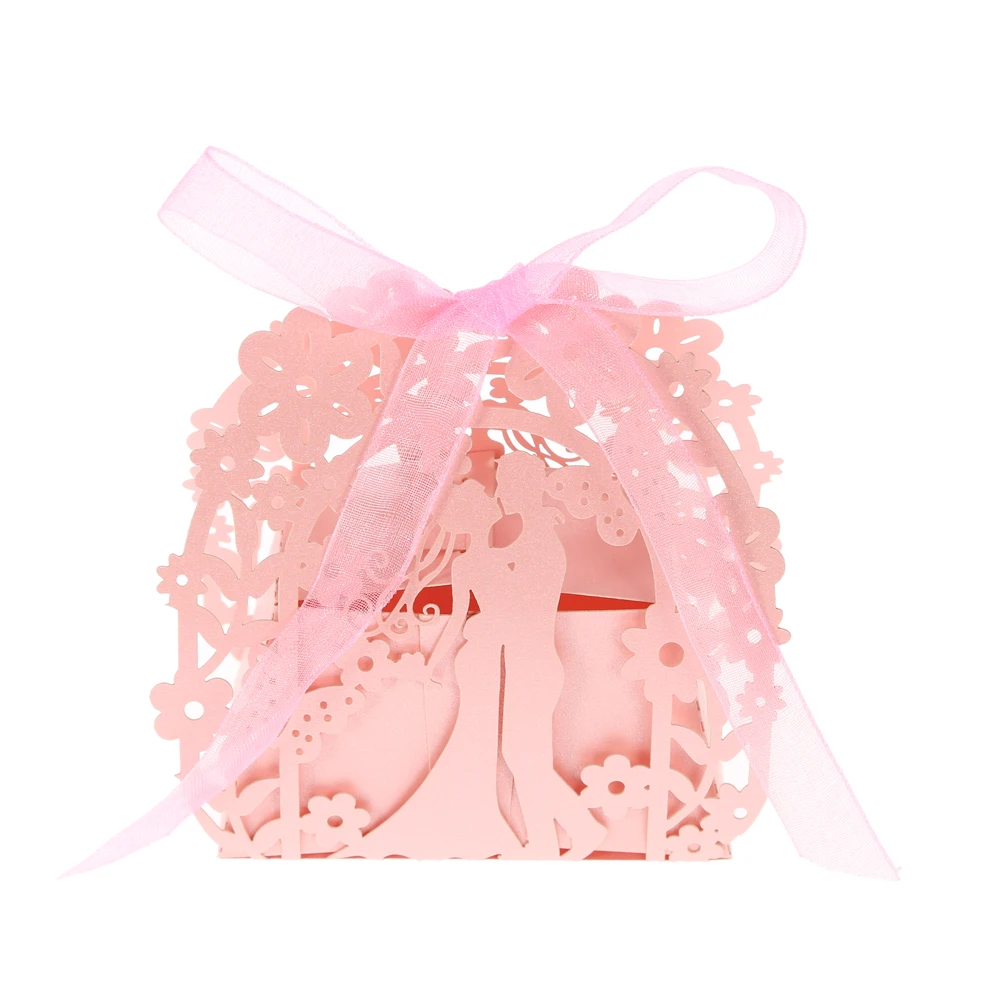 50pcs/set Mini Laser Cut Wedding Candy Box Pearl Paper Kiss Pattern Hollow Out Gift Box Wedding Favor Valentine EngagementParty
50pcs/set Mini Laser Cut Wedding Candy Box Pearl Paper Kiss Pattern Hollow Out Gift Box Wedding Favor Valentine EngagementParty