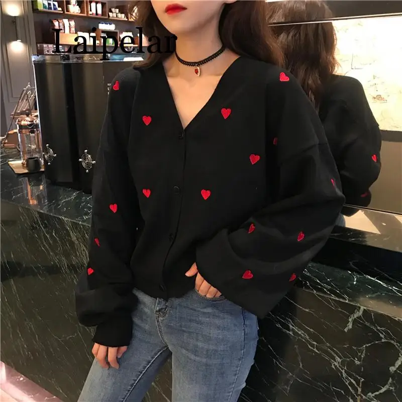 Laipelar women sweater knitted long sleeve black thin cardigans V neck autumn heart embroidery
Laipelar women sweater knitted long sleeve black thin cardigans V neck autumn heart embroidery