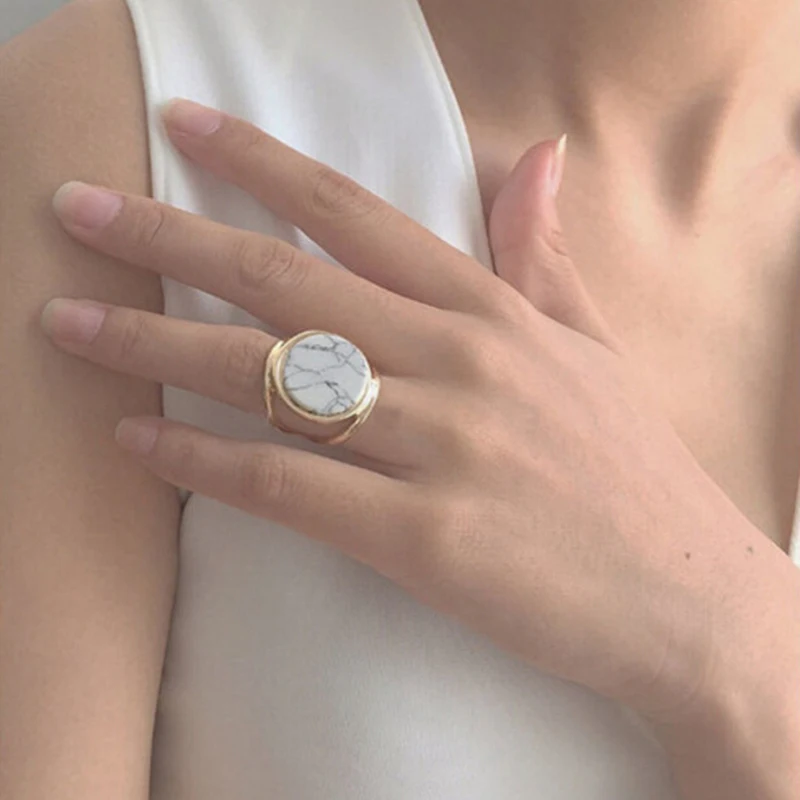 QCOOLJLY Vintage Geometric Round Finger Ring Personality Marble Lines Square Rings For Women Bijoux Fashion Jewelry
QCOOLJLY Vintage Geometric Round Finger Ring Personality Marble Lines Square Rings For Women Bijoux Fashion Jewelry
