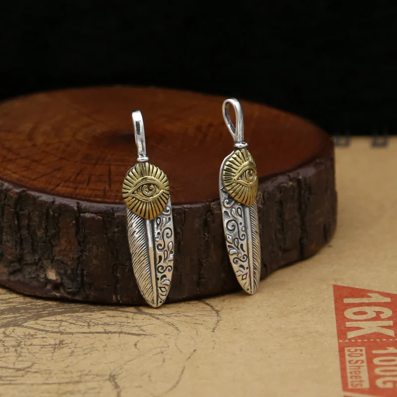 Goden God Eye Small Feather Pendant Charm For DIY Necklace Bracelet 100% Solid Sterling Silver 925 Thai Silver Vintage Charms
Goden God Eye Small Feather Pendant Charm For DIY Necklace Bracelet 100% Solid Sterling Silver 925 Thai Silver Vintage Charms