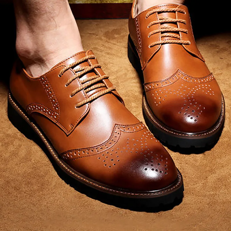 Mens Vintage Casual Business Dress Wedding Oxfords Wing Tip Leather Carved Shoes