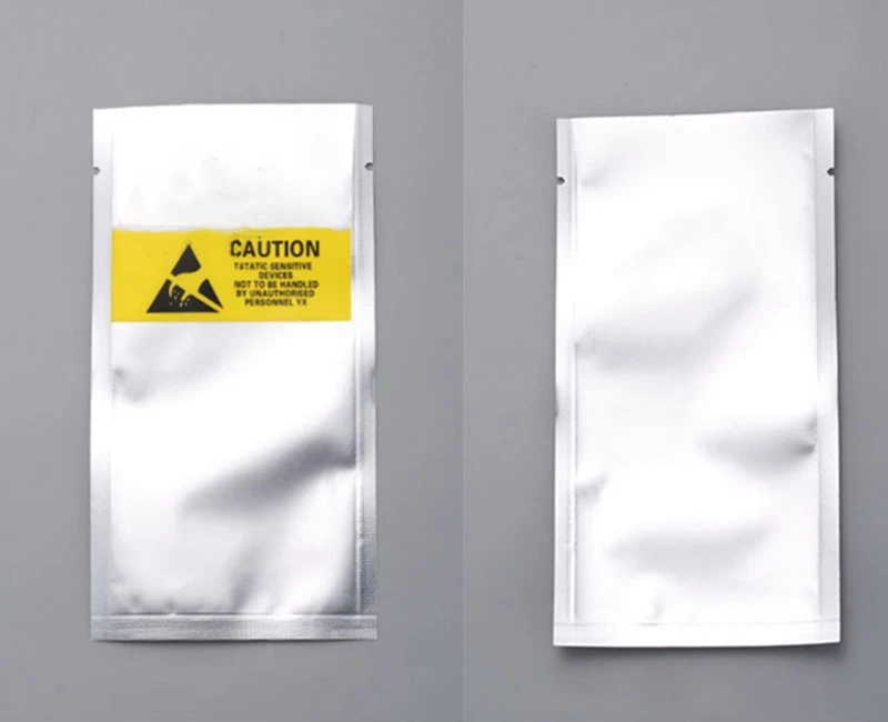 500pcs 7*11cm Translucent plating aluminium anti static plastic bag one side transparent reusable battery packaging bags pouch
500pcs 7*11cm Translucent plating aluminium anti static plastic bag one side transparent reusable battery packaging bags pouch