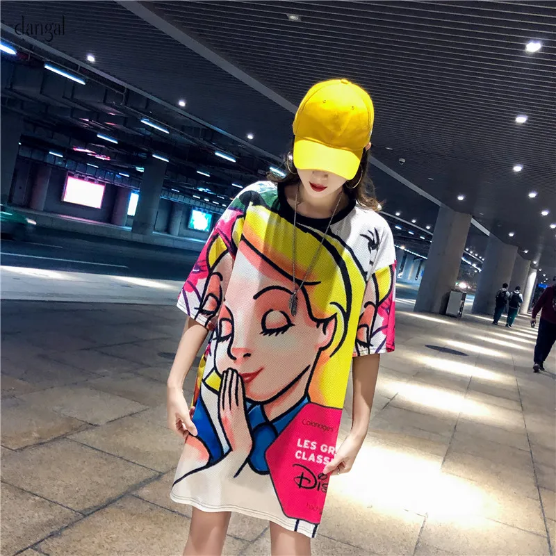 Dangal Fashion Anime Girl High Street LongWomen T-Shirt Summer O-Neck Ice Fabric Tops Cute Cartoon Breathable T-Shirts for Girls
Dangal Fashion Anime Girl High Street LongWomen T-Shirt Summer O-Neck Ice Fabric Tops Cute Cartoon Breathable T-Shirts for Girls