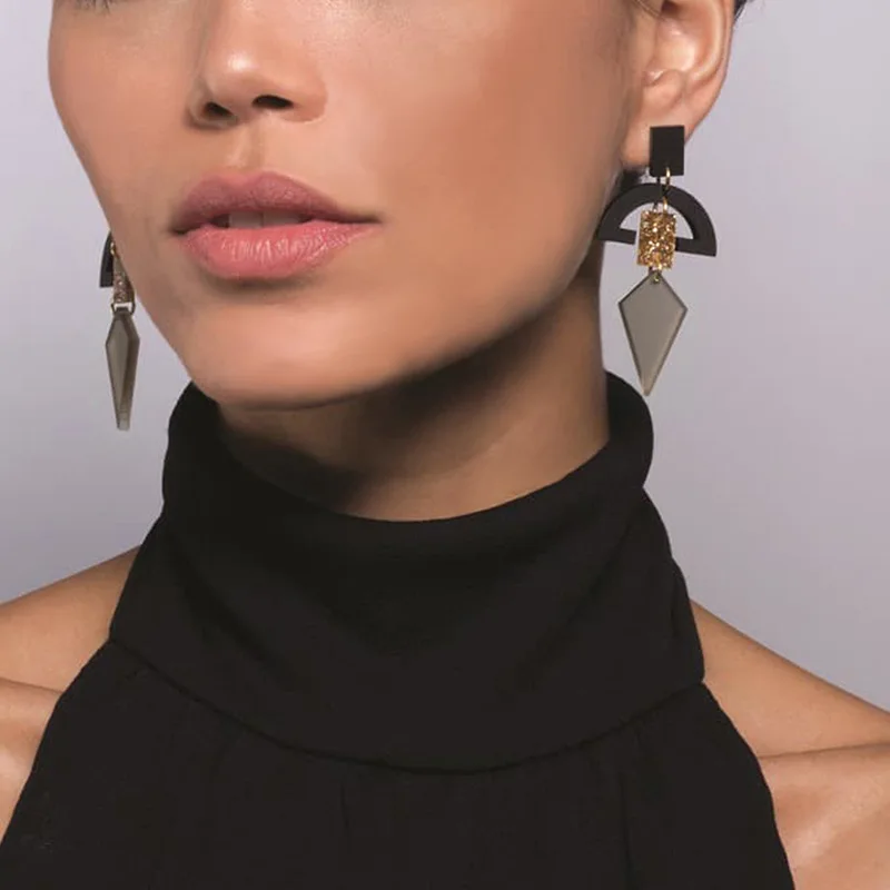 Acrylic Earringsblue Earrings Fashion Trendy Geometric Vintage Pink White Stitching Long Stud for African Women Ladies Femme
Acrylic Earringsblue Earrings Fashion Trendy Geometric Vintage Pink White Stitching Long Stud for African Women Ladies Femme