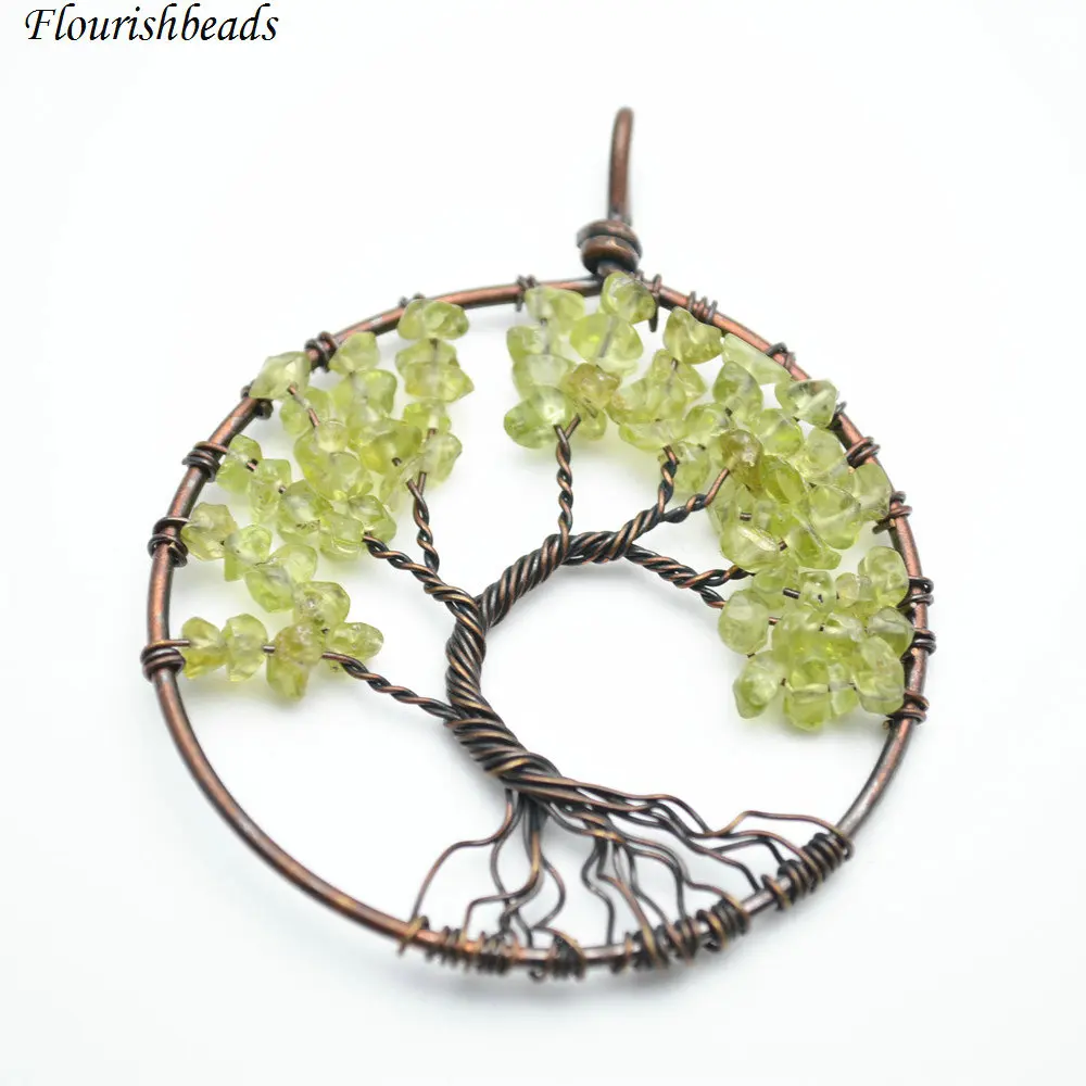 Natural Peridot Stone Chips Life Tree Shape Antique Copper Wire Wrapped Round Metal Pendant Fashion Woman Jewelry
Natural Peridot Stone Chips Life Tree Shape Antique Copper Wire Wrapped Round Metal Pendant Fashion Woman Jewelry
