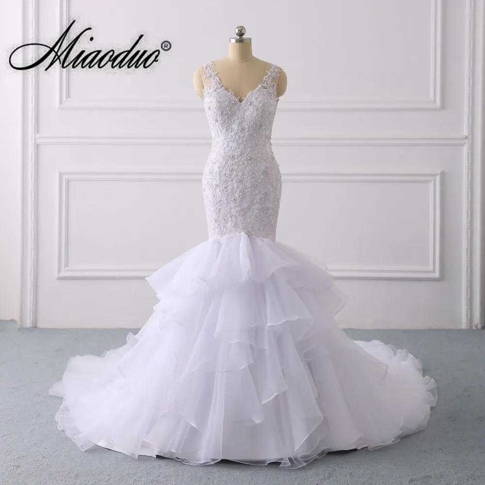 gelinlik 2019 Wedding Dress Mermaid V Neck Lace Beads Beading Pearls Sleeveless Bride Gowns Robe De Mariage Vestidos De Novia
gelinlik 2019 Wedding Dress Mermaid V Neck Lace Beads Beading Pearls Sleeveless Bride Gowns Robe De Mariage Vestidos De Novia