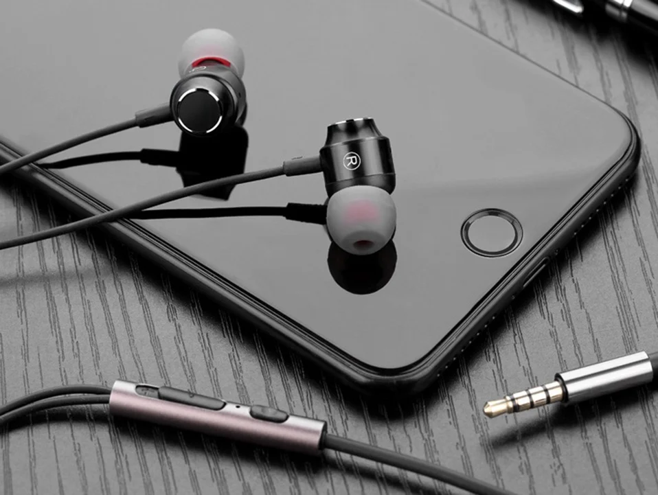 Professional In-Ear Earphones Metal Bass HiFi Music Earphone with Mic for Xiaomi iPhone Computer Wired Earphone Sport Headset (8)