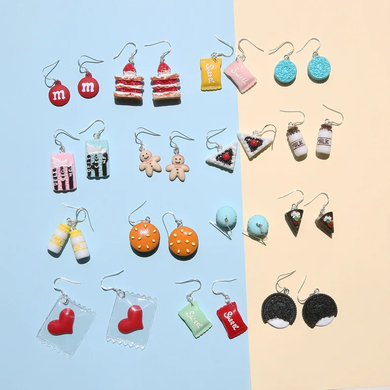 S925 Sterling Silver Ear Hook Sweet Cute Resin Miniature Model Fruit Drink Cake Pouch Egg Drop Earrings for Women Girls Jewelry
S925 Sterling Silver Ear Hook Sweet Cute Resin Miniature Model Fruit Drink Cake Pouch Egg Drop Earrings for Women Girls Jewelry