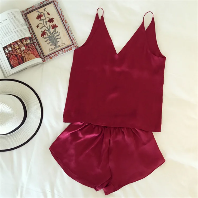 Sexy Lace Pajamas Women Sets Satin Silk Sexy Pajama Nightgown Real Photo New Fashion Sleepwear 2017
Sexy Lace Pajamas Women Sets Satin Silk Sexy Pajama Nightgown Real Photo New Fashion Sleepwear 2017