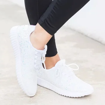 Bling Shoes Woman White Sneakers Zapatillas Mujer Plus Size Krasovki 2019 Fashion Women Casual Shoes Gym Vulcanized Shoes Female
Bling Shoes Woman White Sneakers Zapatillas Mujer Plus Size Krasovki 2019 Fashion Women Casual Shoes Gym Vulcanized Shoes Female