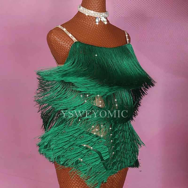 On Sale Girls Women Latin Dance Dress Double Layer of Tassel Articulated Green Color Latin Dresses For Girls Competition
On Sale Girls Women Latin Dance Dress Double Layer of Tassel Articulated Green Color Latin Dresses For Girls Competition