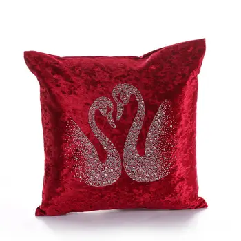 PANFELOU 45*45cm environmental red Double swan paddle zircon combination Cushion Cover for sofa livingroom bedroom
PANFELOU 45*45cm environmental red Double swan paddle zircon combination Cushion Cover for sofa livingroom bedroom