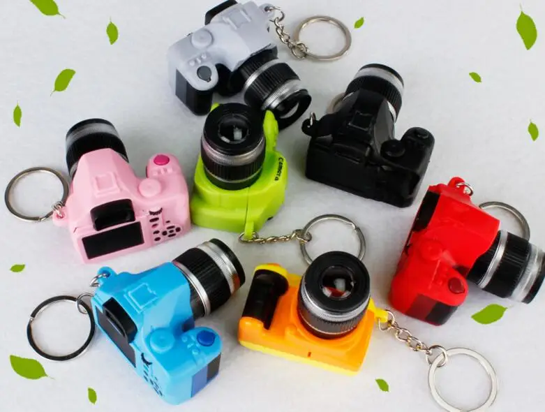 Camera Car Key Chains Kids Digital SLR Camera Toy LED Luminous Sound Glowing Pendant Keychain Bag Accessories Plastic Figure Toy
Camera Car Key Chains Kids Digital SLR Camera Toy LED Luminous Sound Glowing Pendant Keychain Bag Accessories Plastic Figure Toy