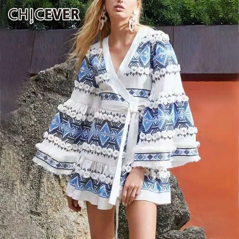 CHICEVER Summer Patchwork Hit Color Print Dress For Women V Neck Flare Sleeve High Waist Bandage Sashes A-line Mini The Dresses
CHICEVER Summer Patchwork Hit Color Print Dress For Women V Neck Flare Sleeve High Waist Bandage Sashes A-line Mini The Dresses