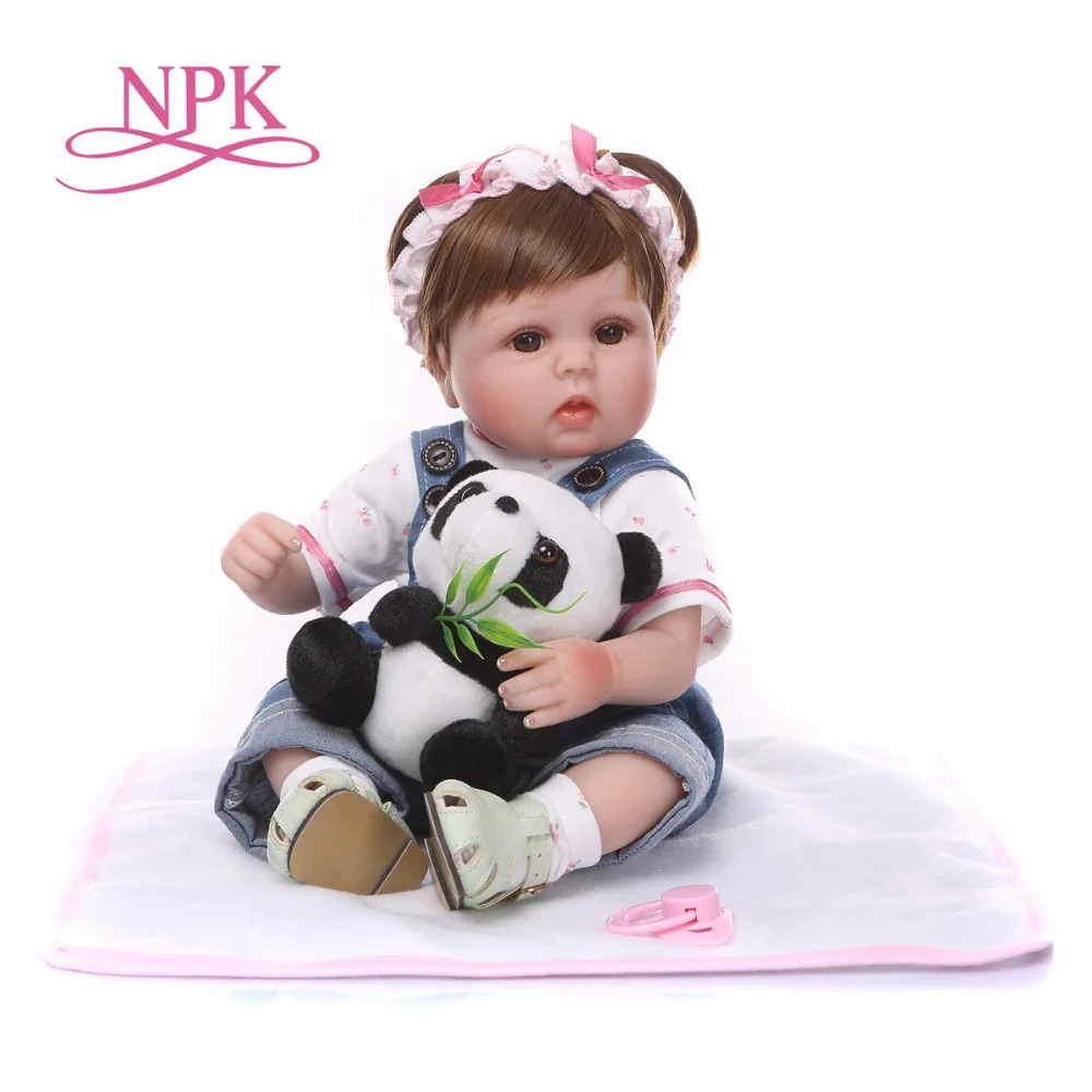 Adorable doll baby reborn 18"40cm soft body silicone reborn dolls toys for girls child gift Bebes reborn bonecas
Adorable doll baby reborn 18"40cm soft body silicone reborn dolls toys for girls child gift Bebes reborn bonecas