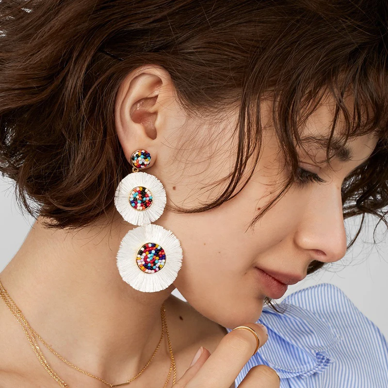 FASHIONSNOOPS Bohemian Long Earrings Tassel Resin Beads Drop Statement Earrings Big Flower Fringed Hanging Earing Ethnic Jewelry
FASHIONSNOOPS Bohemian Long Earrings Tassel Resin Beads Drop Statement Earrings Big Flower Fringed Hanging Earing Ethnic Jewelry