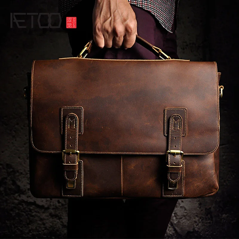 AETOO Crazy horse leather leather original single retro men 15 inch business portable computer bag
AETOO Crazy horse leather leather original single retro men 15 inch business portable computer bag