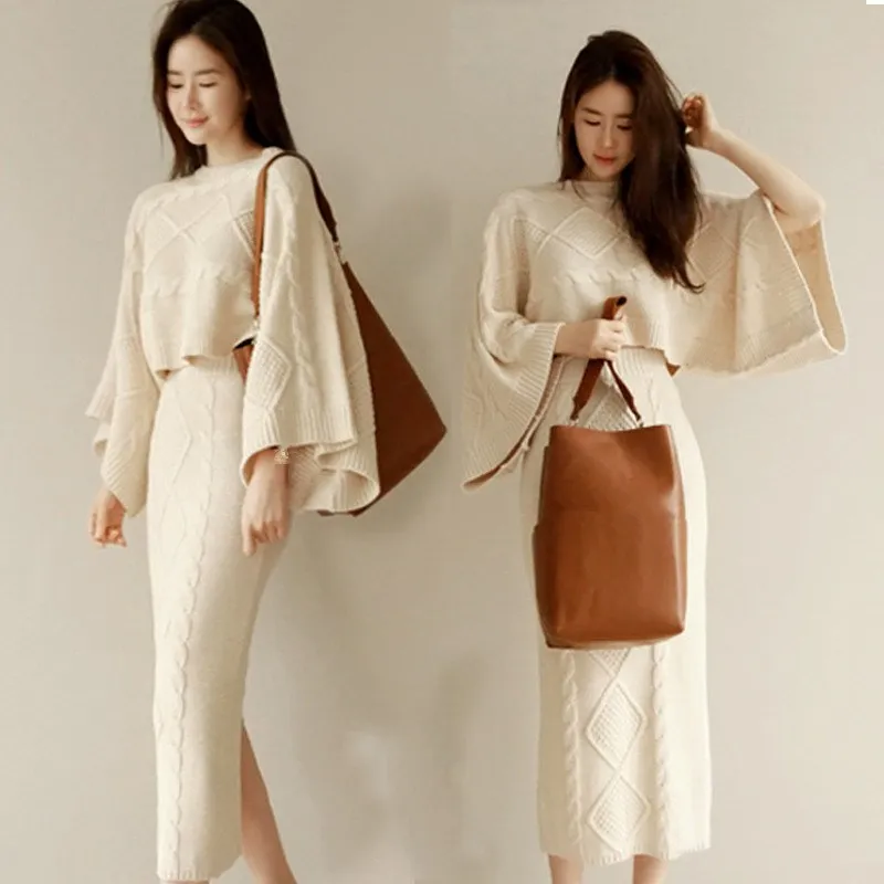 Korean Autumn Winter Batwing Sleeve Knitted 2-Piece Set O-Neck Top Sweater Skirt Casual Suit Solid Office Lady Sweater Set
Korean Autumn Winter Batwing Sleeve Knitted 2-Piece Set O-Neck Top Sweater Skirt Casual Suit Solid Office Lady Sweater Set