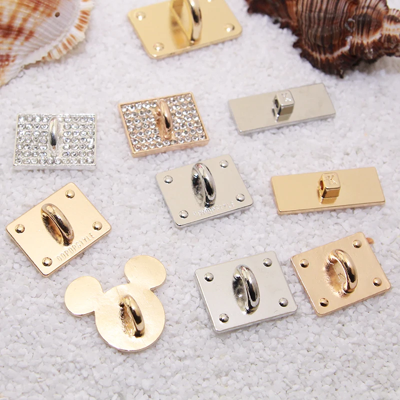 10pcs per lot Cell Phone Case DIY Rhinestones Alloy button Decoration Square shape Clasps Hooks Charms
10pcs per lot Cell Phone Case DIY Rhinestones Alloy button Decoration Square shape Clasps Hooks Charms