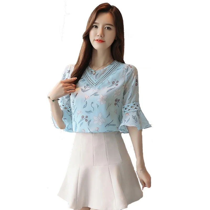 Women's Shirt Fashion Woman Blouses 2019 Summer Ruffled Trumpet Sleeves Lace Hollow Ladies Shirts Blouse
Women's Shirt Fashion Woman Blouses 2019 Summer Ruffled Trumpet Sleeves Lace Hollow Ladies Shirts Blouse