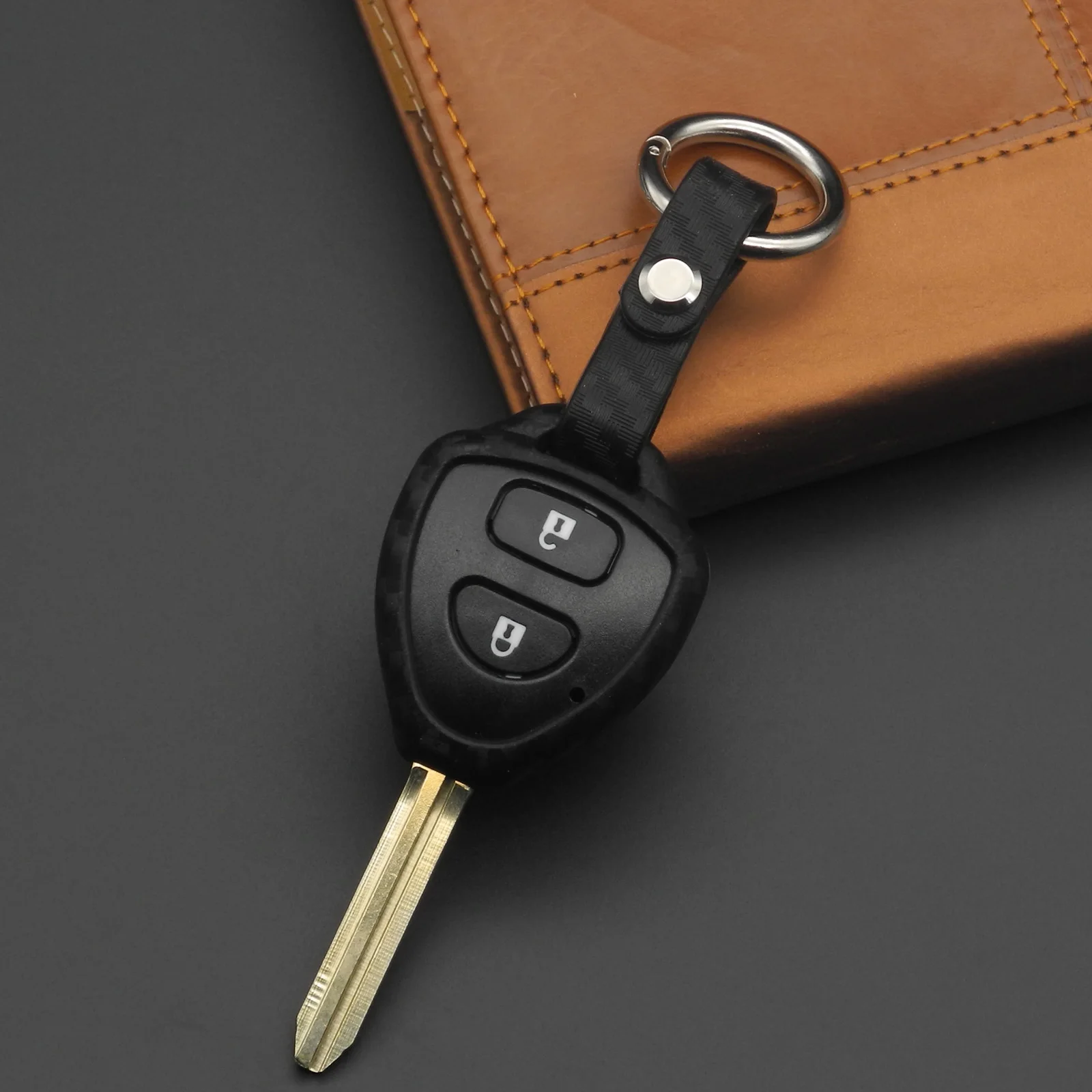 Carbon Fiber Silicone Car key Cover Case Shell Remote Fob keychain for Toyota Camry Corolla Avalon Venza Hilux Vitz Rav4 Hollder
Carbon Fiber Silicone Car key Cover Case Shell Remote Fob keychain for Toyota Camry Corolla Avalon Venza Hilux Vitz Rav4 Hollder
