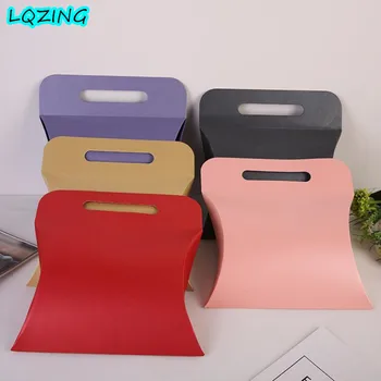 20pcs/lot Pillow shape paper handle bag for gift/clothes/scarf/Towel wrapping book case gift packages boxes holder
20pcs/lot Pillow shape paper handle bag for gift/clothes/scarf/Towel wrapping book case gift packages boxes holder