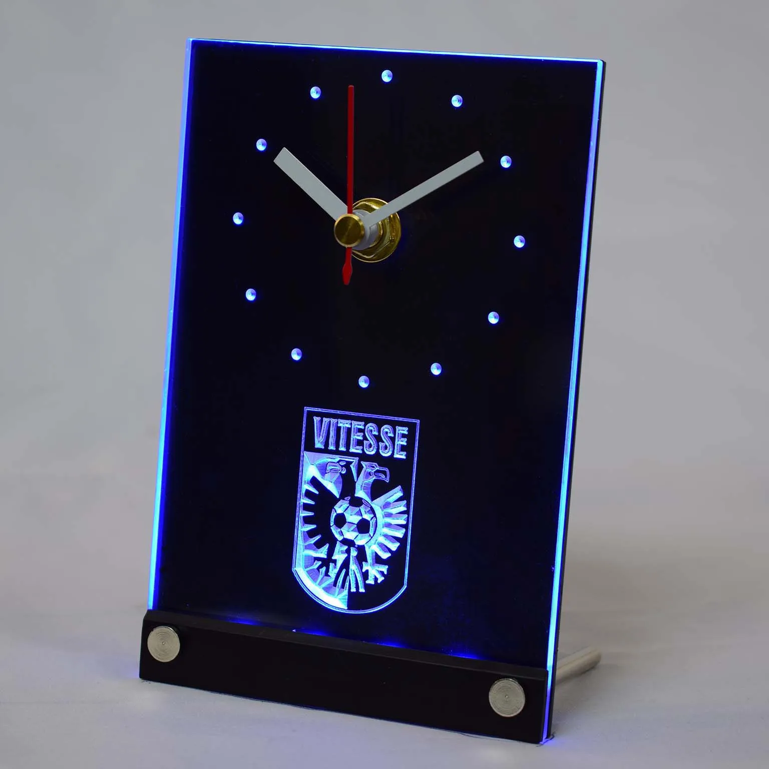

tnc1009 Vitesse Arnhem Stichting Betaald Voetbal Dutch Eredivisie 3D LED Table Desk Clock
