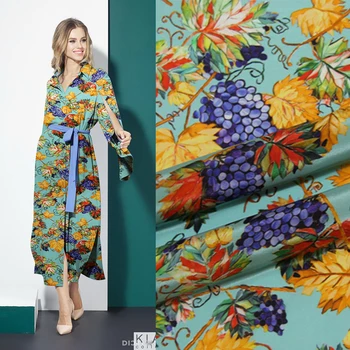 New inkjet printing silk crepe de chine fabric 12mm summer printed shirt dress silk fabric wholesale silk cloth 138cm
New inkjet printing silk crepe de chine fabric 12mm summer printed shirt dress silk fabric wholesale silk cloth 138cm