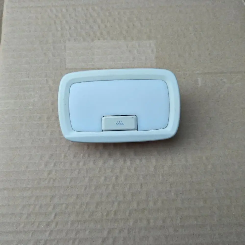 1pcs ROOM-LAMP-ASSY-REAR for Chinese ZOTYE T600 SUV Auto car motor parts 4123020001-B11
1pcs ROOM-LAMP-ASSY-REAR for Chinese ZOTYE T600 SUV Auto car motor parts 4123020001-B11