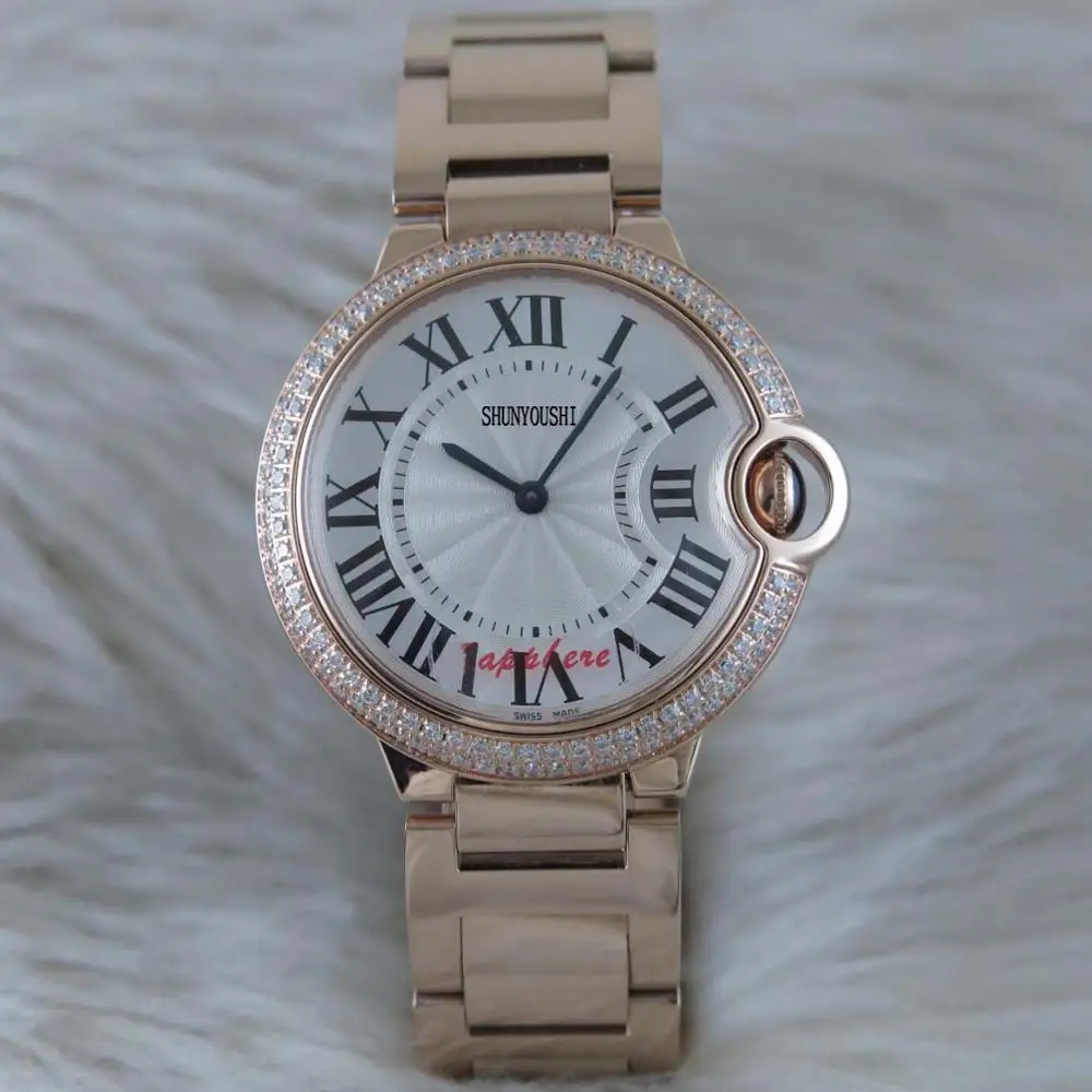 WG05332 Women's Watches Top Brand Runway Luxury European Design Quartz Wristwatches
WG05332 Women's Watches Top Brand Runway Luxury European Design Quartz Wristwatches