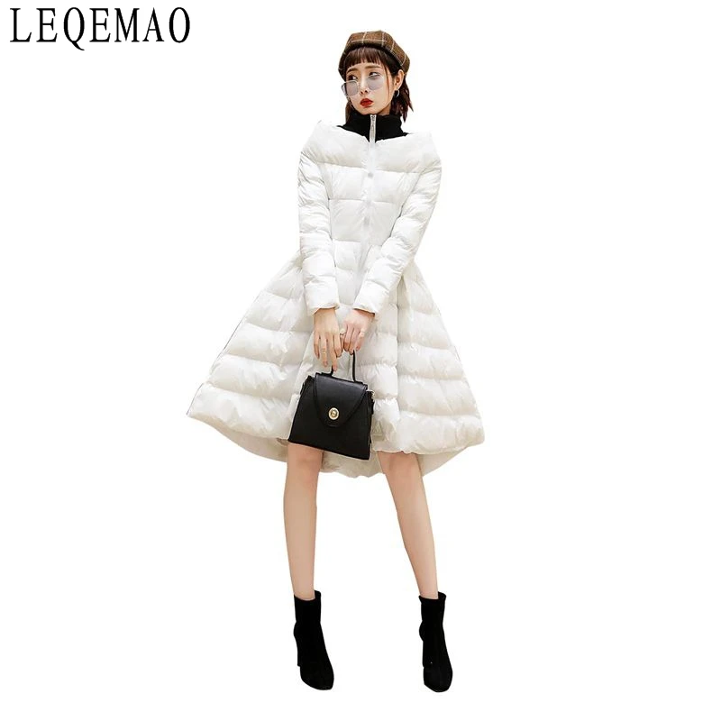 New winter dress with down jacket A long, medium - length cloak with a quilted waist Lovely puffy skirt padded jacket
New winter dress with down jacket A long, medium - length cloak with a quilted waist Lovely puffy skirt padded jacket