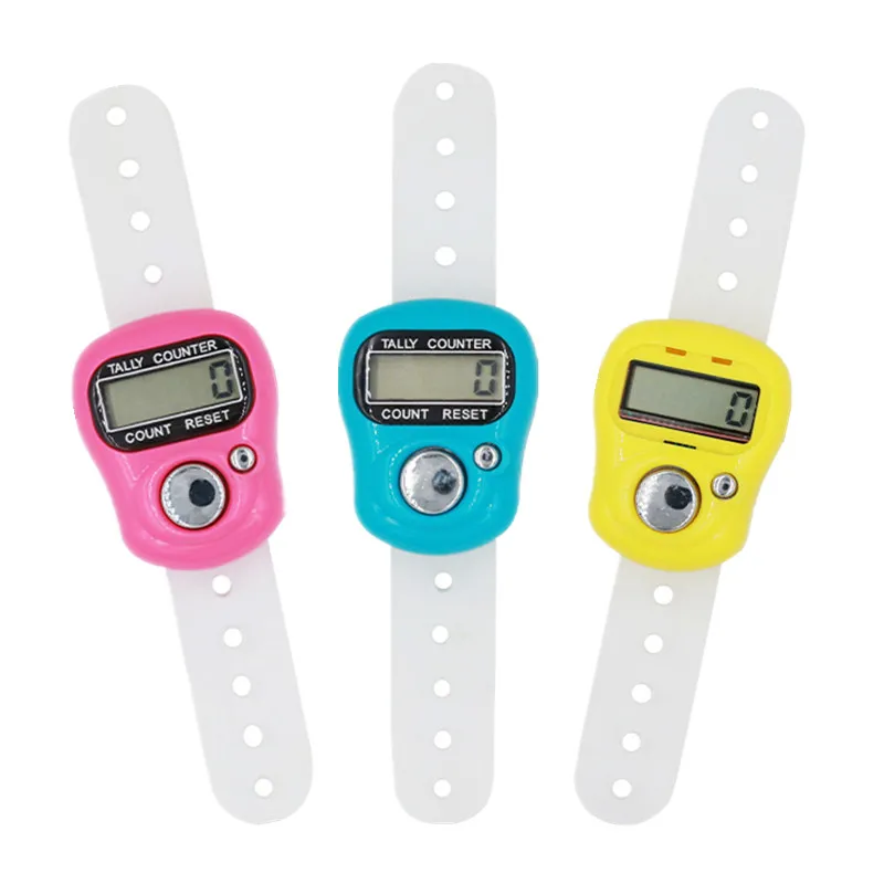 1 pcs Hand Held Operated Ring Counter Cute LCD Electronic Digital thumb Finger counter Mini Stitch Marker 20%off
1 pcs Hand Held Operated Ring Counter Cute LCD Electronic Digital thumb Finger counter Mini Stitch Marker 20%off