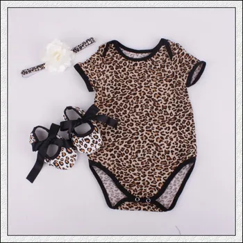 brown leopard Baby Toddler Romper + headband + shoes / 3 pcs set FREE SHIPPING / leopard printted romper /baby play romper
brown leopard Baby Toddler Romper + headband + shoes / 3 pcs set FREE SHIPPING / leopard printted romper /baby play romper