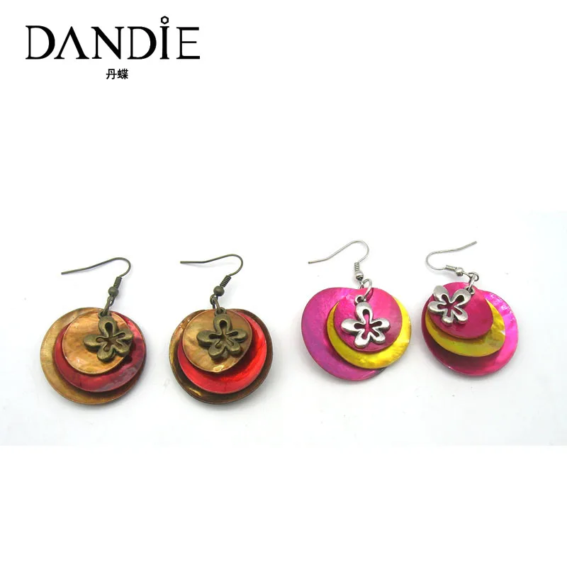 Dandie Shell Drop Earrings With Flower Shape Alloy Charm, Cute Small Earrings, Buy One, Free One
Dandie Shell Drop Earrings With Flower Shape Alloy Charm, Cute Small Earrings, Buy One, Free One
