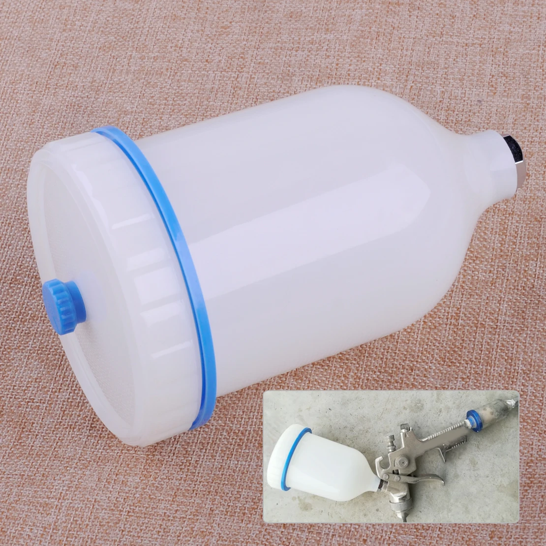 Car 600ML Plastic Spray Paint Gun Cup Pot Fast Mover Threaded Connector White & Blue Fit for SATA JET
Car 600ML Plastic Spray Paint Gun Cup Pot Fast Mover Threaded Connector White & Blue Fit for SATA JET