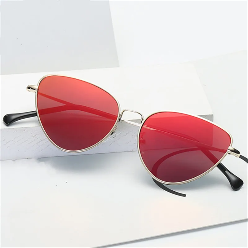 NYWOOH Women Cat Eye Sunglasses Luxury Brand Designer Cateye Sun Glasses for Ladies Small Red Glasses Metal Eyewear UV400
NYWOOH Women Cat Eye Sunglasses Luxury Brand Designer Cateye Sun Glasses for Ladies Small Red Glasses Metal Eyewear UV400