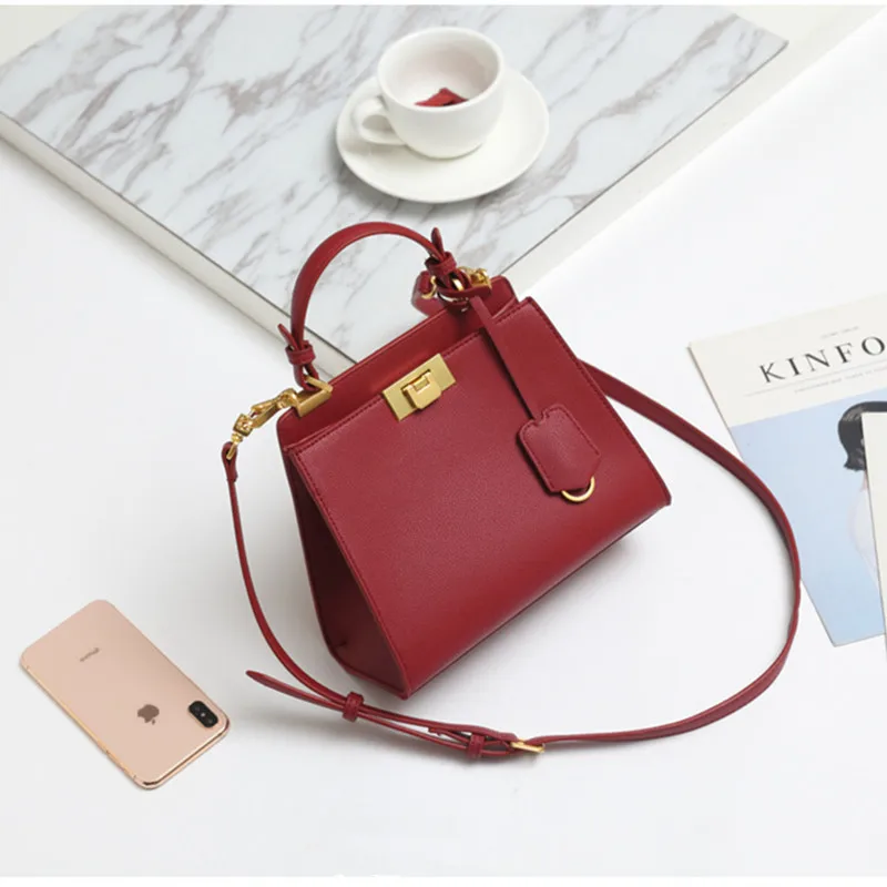 New Stylish Commuter Simple PU Women's Bag Handheld Shoulder Satchel Women's Solid New Trend Messenger and handbags Ladies Totes
New Stylish Commuter Simple PU Women's Bag Handheld Shoulder Satchel Women's Solid New Trend Messenger and handbags Ladies Totes